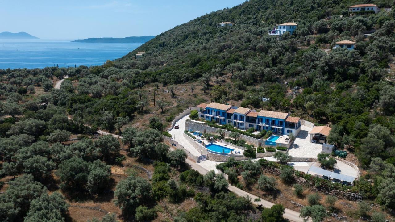 Villas Amantea- Four Villas With Big Pool And Infinity Pool 시보타 외부 사진