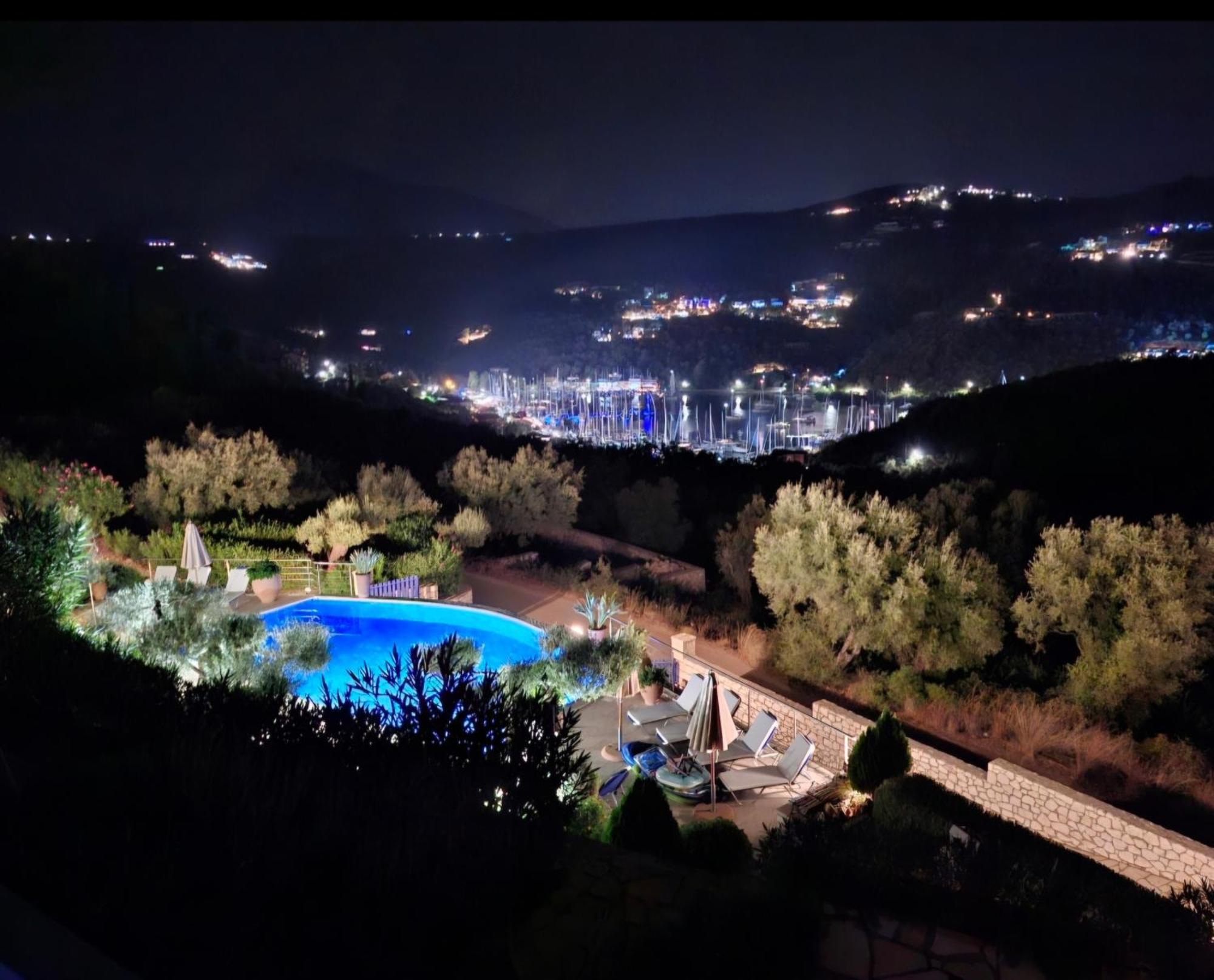 Villas Amantea- Four Villas With Big Pool And Infinity Pool 시보타 외부 사진