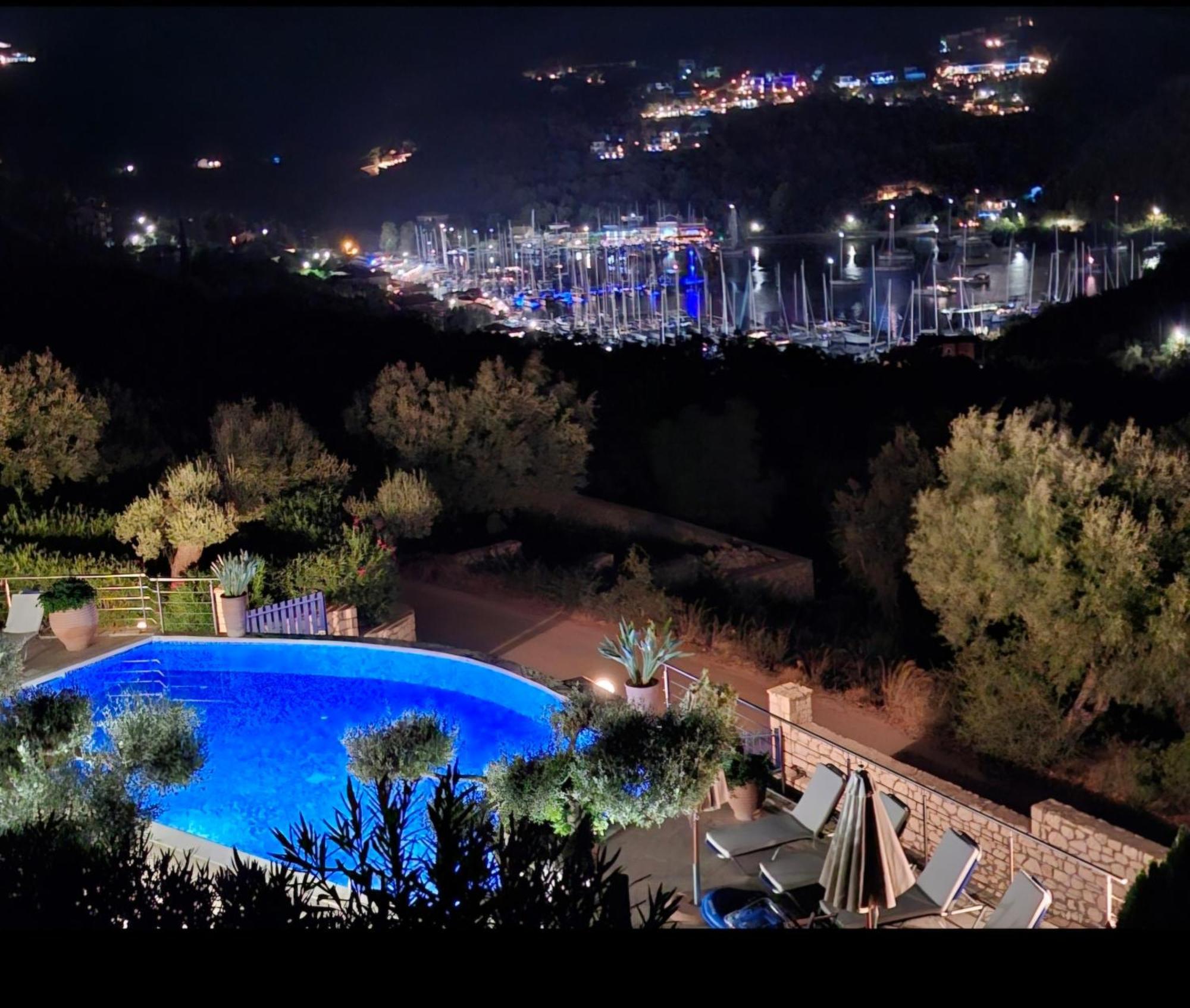 Villas Amantea- Four Villas With Big Pool And Infinity Pool 시보타 외부 사진