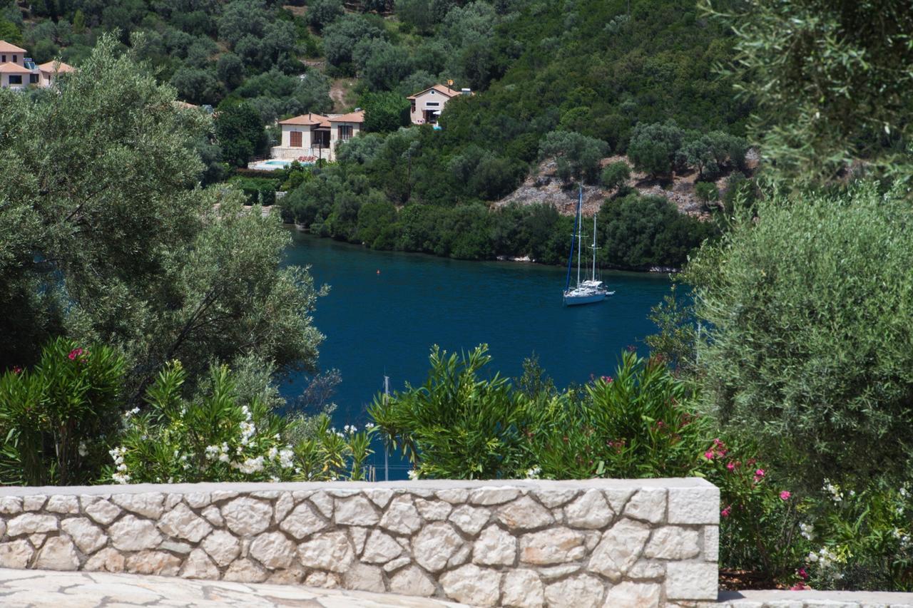 Villas Amantea- Four Villas With Big Pool And Infinity Pool 시보타 외부 사진