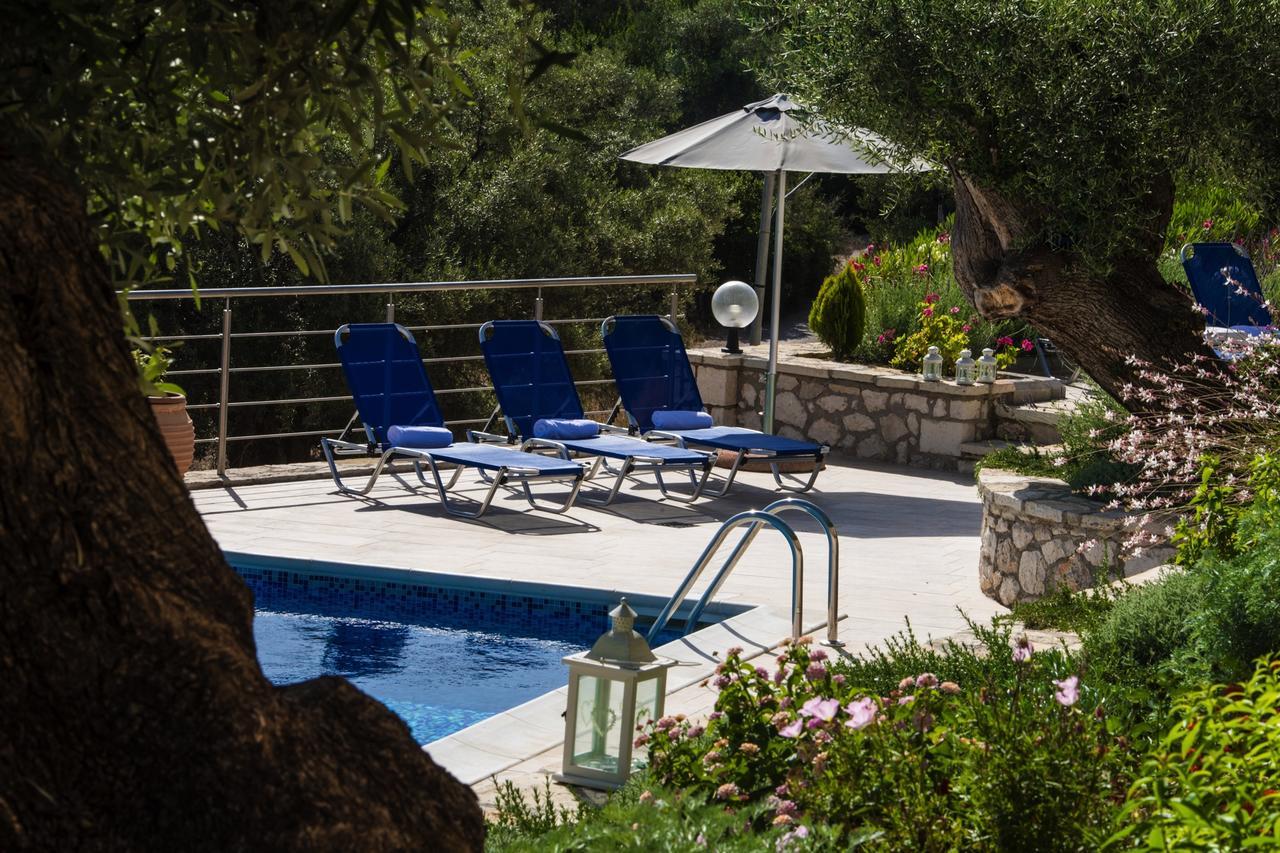 Villas Amantea- Four Villas With Big Pool And Infinity Pool 시보타 외부 사진
