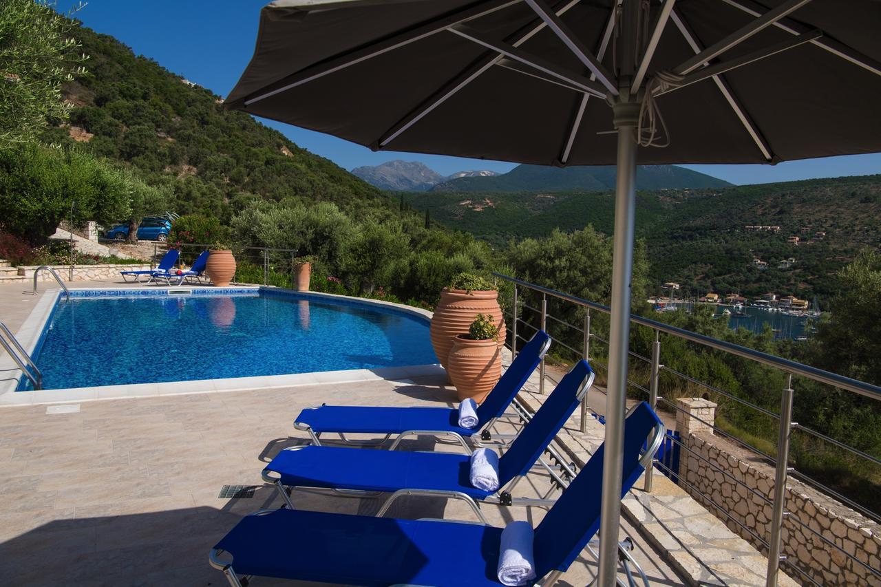Villas Amantea- Four Villas With Big Pool And Infinity Pool 시보타 외부 사진