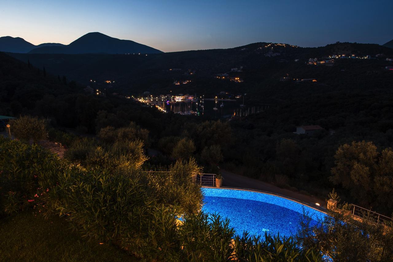 Villas Amantea- Four Villas With Big Pool And Infinity Pool 시보타 외부 사진